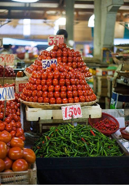 kuchnia kreolska i jej rougaille w miejscowych pomidorów
